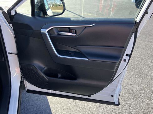 Certified 2024 Toyota RAV4 XLE image 32