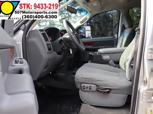 Used 2006 Dodge Ram 2500 Truck SLT w/ Light Group AWD/4WD image 14