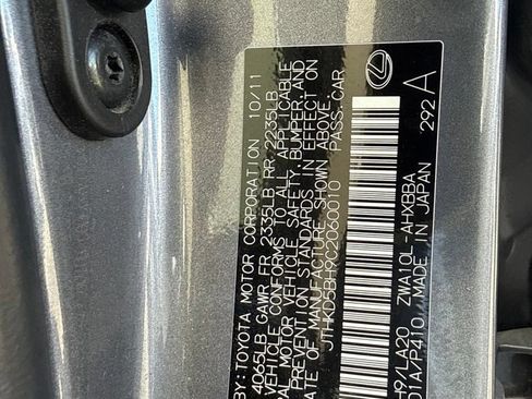 Used 2012 Lexus CT 200h Premium w/ Leather Pkg FWD image 12