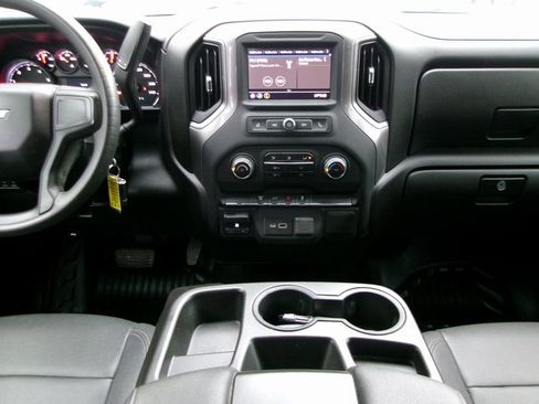 Used 2022 Chevrolet Silverado 2500 W/T w/ WT Convenience Package image 14