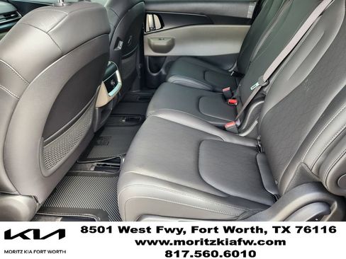 New 2026 Kia Carnival FWD image 19