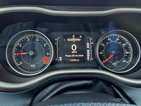 Used 2015 Jeep Cherokee Latitude image 15