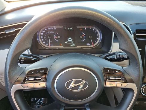 Used 2023 Hyundai Tucson SEL image 15