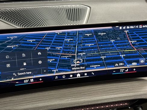 New 2026 BMW 330i Sedan w/ Premium Package image 23