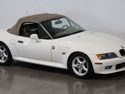 Used 1997 BMW Z3 2.8 RWD image 14