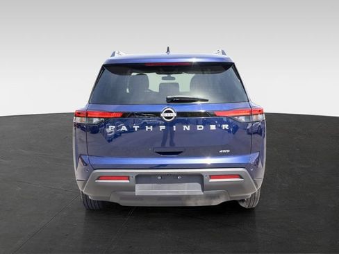 Used 2025 Nissan Pathfinder SV AWD/4WD image 8