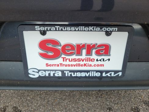 Used 2017 Dodge Challenger SXT image 23