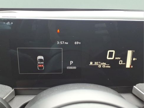 Certified 2025 Nissan Kicks SV FWD image 16