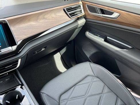 New 2026 Volkswagen Atlas SE AWD/4WD image 33