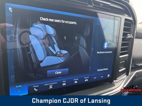 Used 2022 Ford F150 XLT w/ Equipment Group 302A High image 39