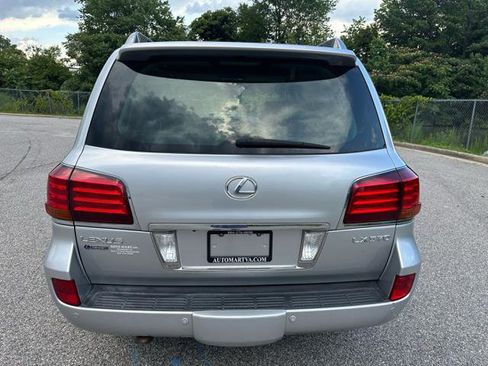 Used 2009 Lexus LX 570 4WD image 42