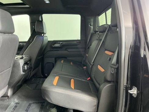 Used 2025 GMC Sierra 3500 AT4 w/ AT4 Premium Plus Package AWD/4WD image 31
