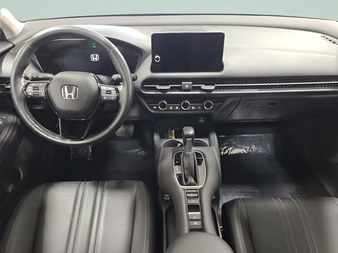 Used 2023 Honda HR-V EX-L image 2