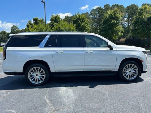 Used 2023 Cadillac Escalade ESV Premium Luxury AWD/4WD image 27