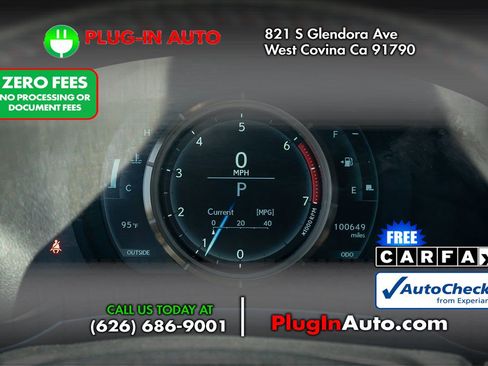 Used 2016 Lexus IS 200t w/ F Sport Package RWD image 22