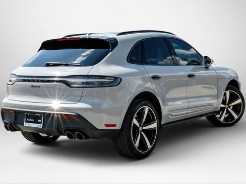Used 2024 Porsche Macan AWD/4WD image 5