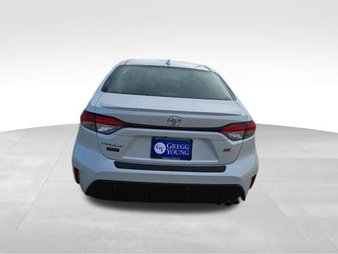 Used 2024 Toyota Corolla SE image 4