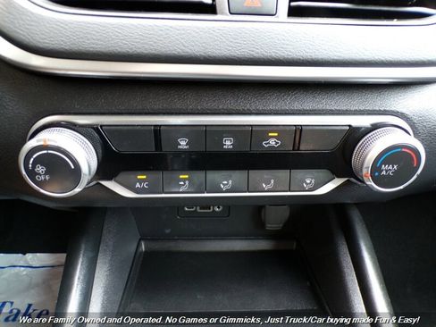 Used 2021 Nissan Altima 2.5 SR FWD image 38