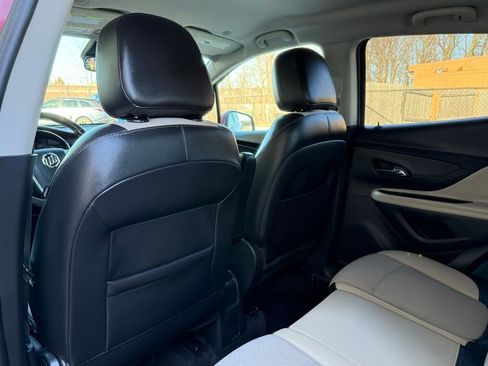 Used 2019 Buick Encore Preferred image 13