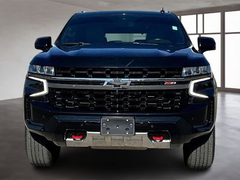 Used 2022 Chevrolet Tahoe Z71 w/ Luxury Package image 3