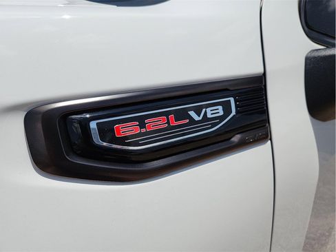 New 2025 GMC Sierra 1500 AT4X image 10