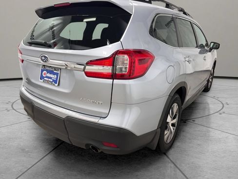 Used 2021 Subaru Ascent Premium w/ Convenience Package AWD/4WD image 7