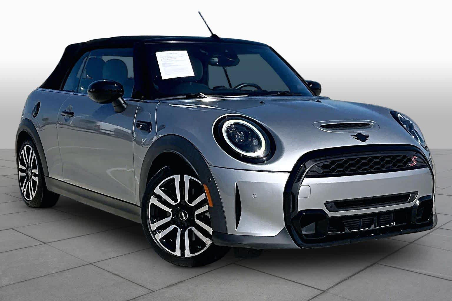 Used 2024 MINI Cooper S FWD image 2