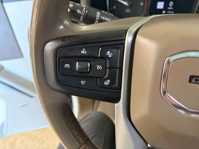 Used 2021 GMC Yukon XL Denali AWD/4WD image 59