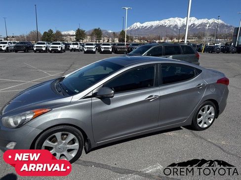 Used 2012 Hyundai Elantra Limited image 10