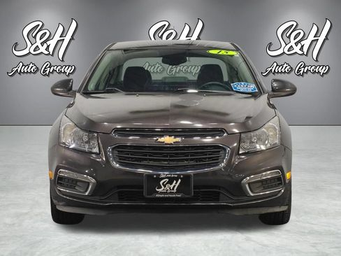 Used 2015 Chevrolet Cruze LT FWD image 17