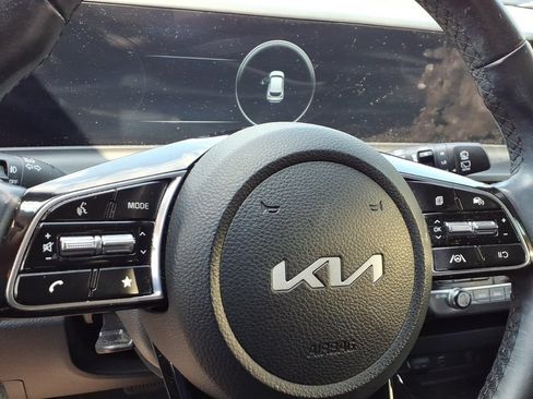 Used 2024 Kia Seltos S FWD image 8