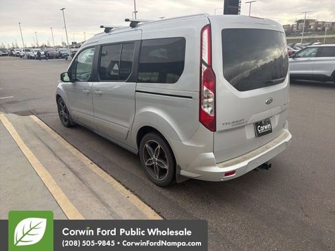Used 2016 Ford Transit Connect Titanium image 6