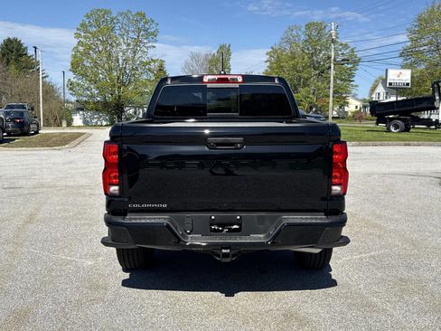 New 2025 Chevrolet Colorado LT w/ LT Convenience Package image 8