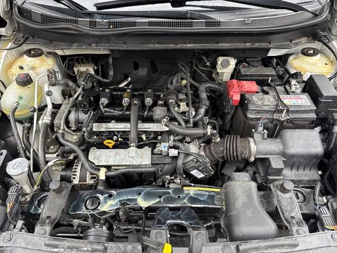 Used 2023 Nissan Kicks SR w/ SR Premium Package image 13