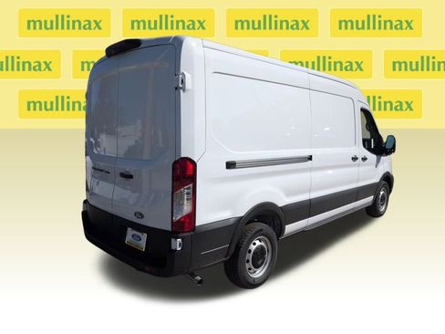 New 2026 Ford Transit 250 148 Medium Roof w/ Load Area Protection Package image 4