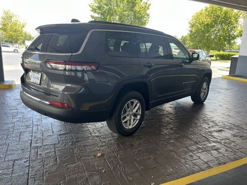 New 2025 Jeep Grand Cherokee L Laredo w/ Luxury Tech Group I image 7