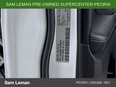 Used 2023 Jeep Grand Cherokee L Limited image 34