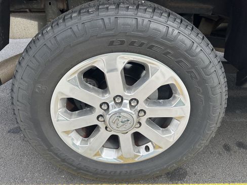 Used 2019 RAM 2500 Laramie image 29