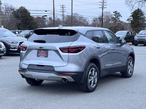 Used 2023 Chevrolet Blazer LT image 7