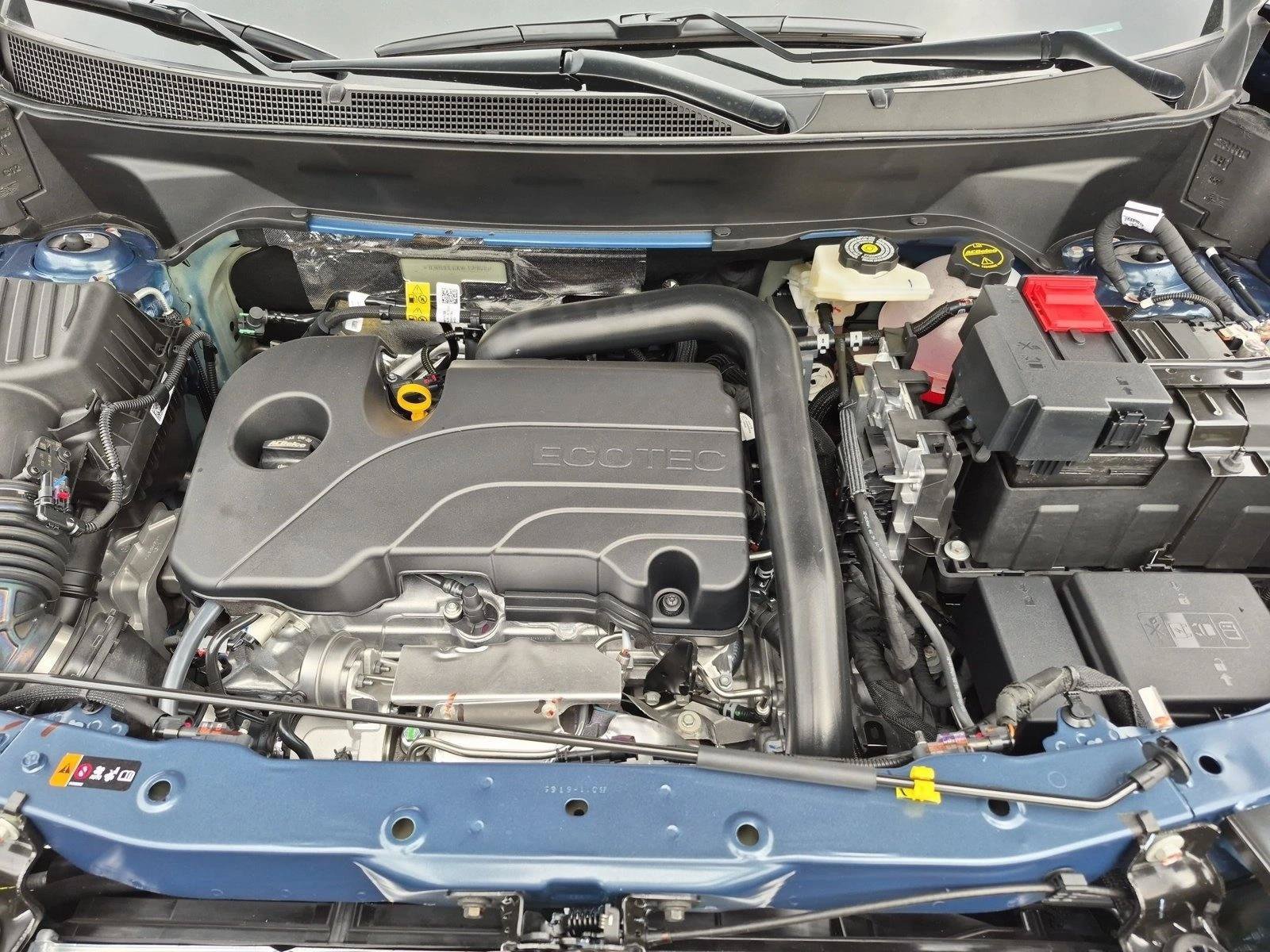 New 2027 Chevrolet Equinox LT w/ Midnight Edition FWD image 17