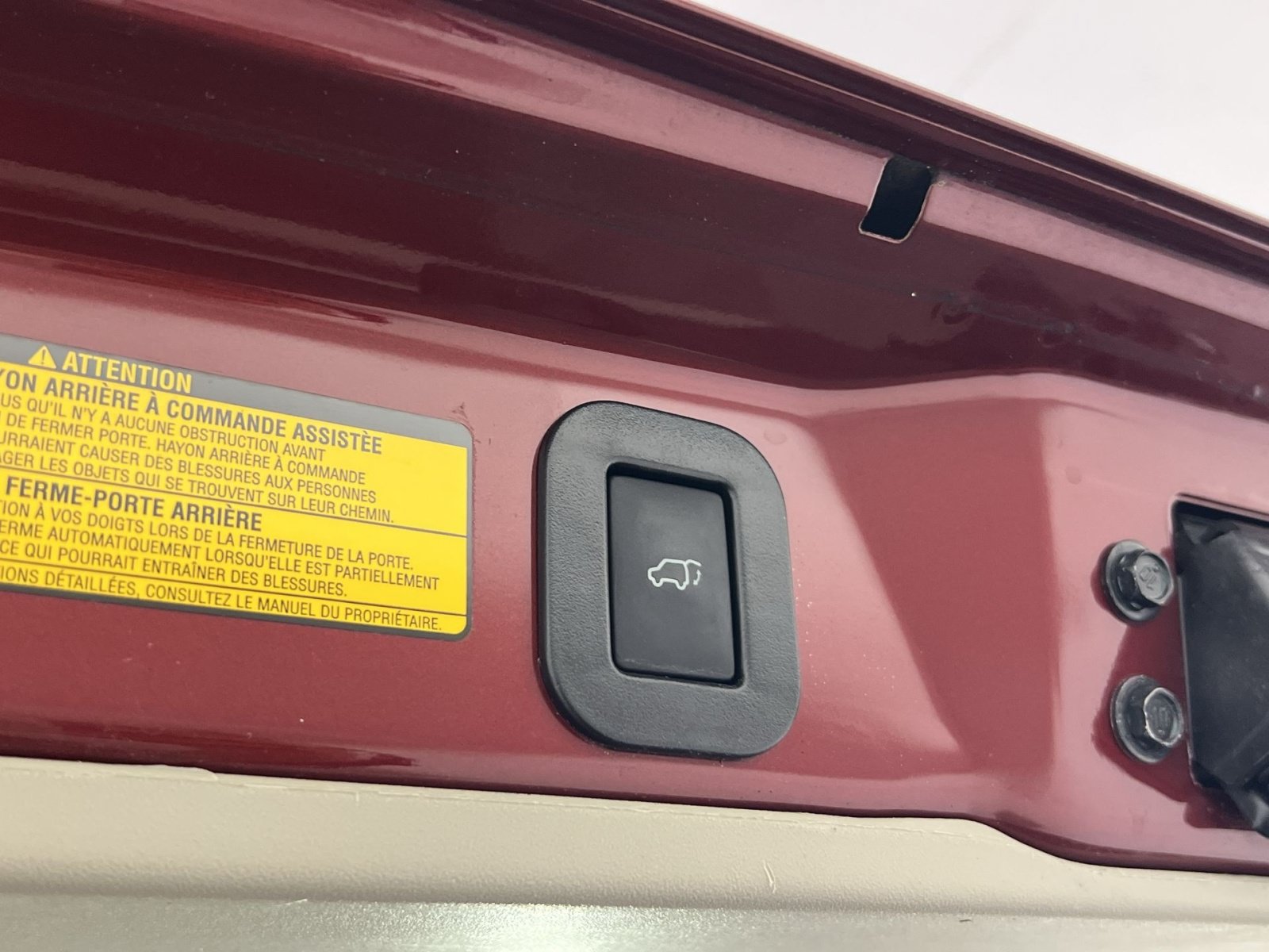 Used 2013 Toyota Sienna XLE w/ Entertainment Pkg FWD image 28