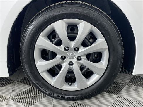 Certified 2023 Toyota Corolla LE image 24