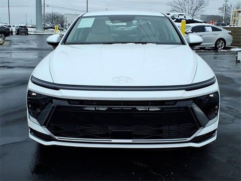 Used 2025 Hyundai Sonata SEL image 9