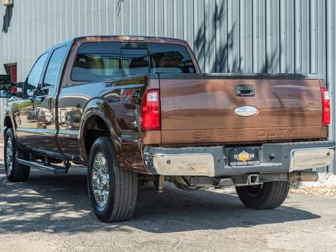 Used 2012 Ford F250 Lariat w/ Lariat Ultimate Pkg AWD/4WD image 4