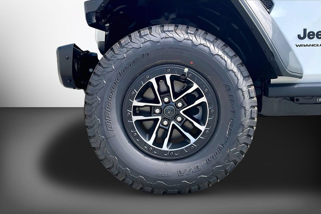 New 2027 Jeep Wrangler Unlimited Rubicon 392 AWD/4WD image 31
