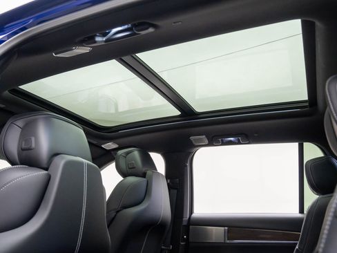 New 2026 Cadillac Vistiq Sport w/ LPO, Floor Liner Package image 20