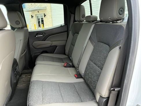 Used 2024 Chevrolet Colorado ZR2 w/ Safety Package AWD/4WD image 11
