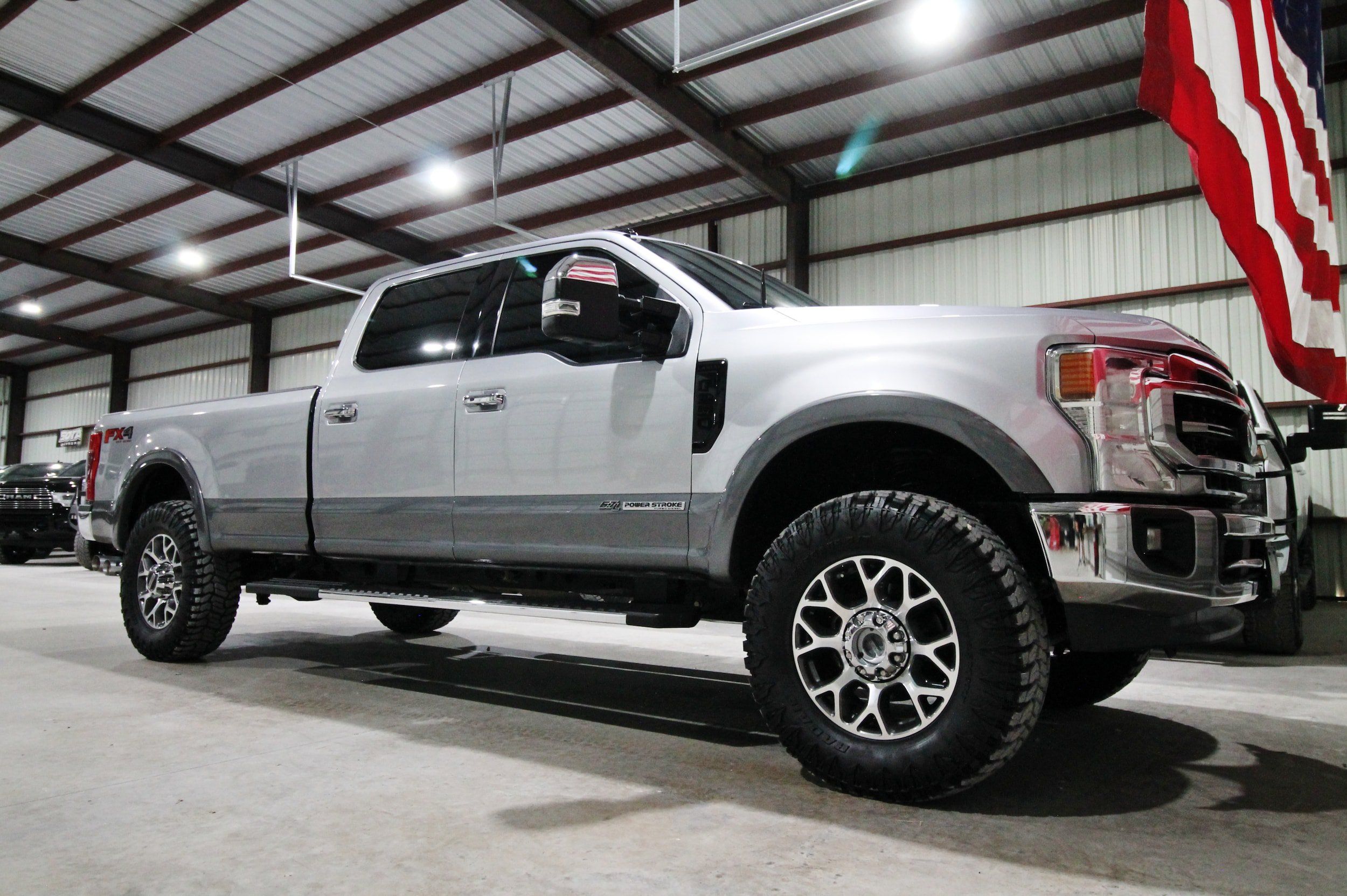 Used 2022 Ford F250 Lariat w/ Lariat Ultimate Package AWD/4WD image 16