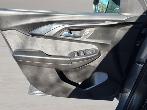 Used 2022 Chevrolet TrailBlazer LS image 17