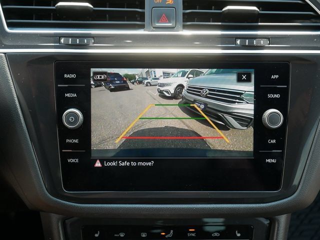 Certified 2023 Volkswagen Tiguan SE AWD/4WD image 29